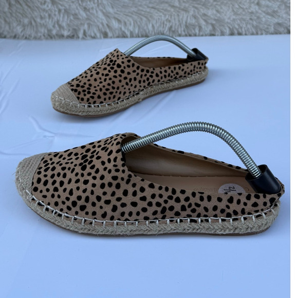 Catherine Malandrino Animal Print Slip-On Flats Espadrilles Size 7.5 - Picture 8 of 8